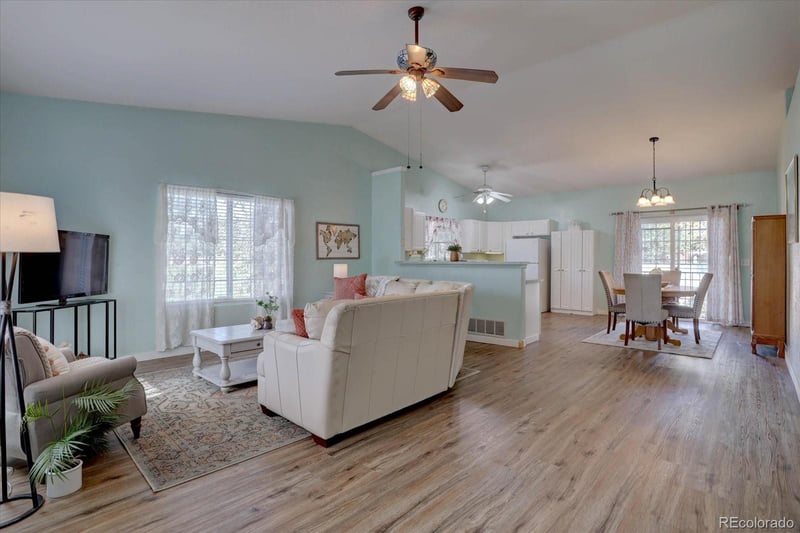2522 Atchison St, Aurora, CO 80011