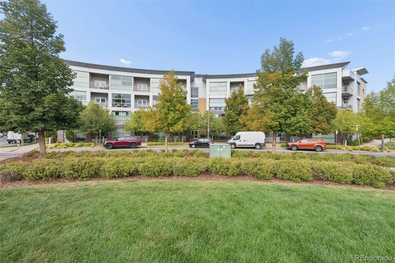2958 Syracuse St #315, Denver, CO 80238