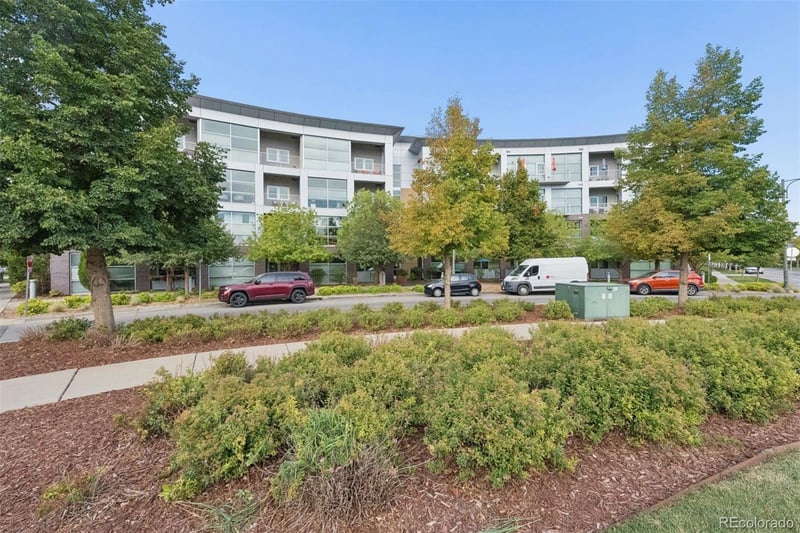 2958 Syracuse St #315, Denver, CO 80238