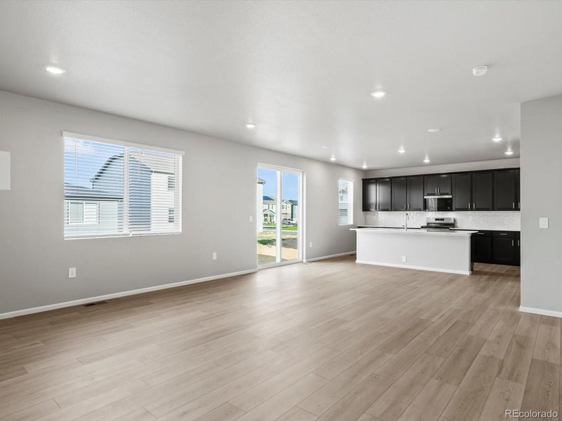 1607 Nathan River Dr, Windsor, CO 80550