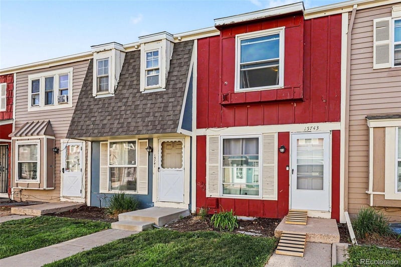 15743 E 13th Pl, Aurora, CO 80011