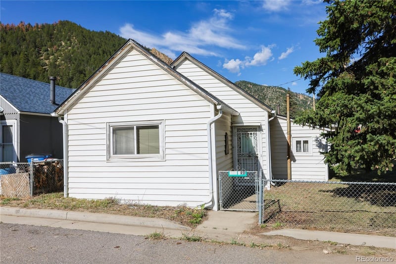 223 3rd Ave, Idaho Springs, CO 80452