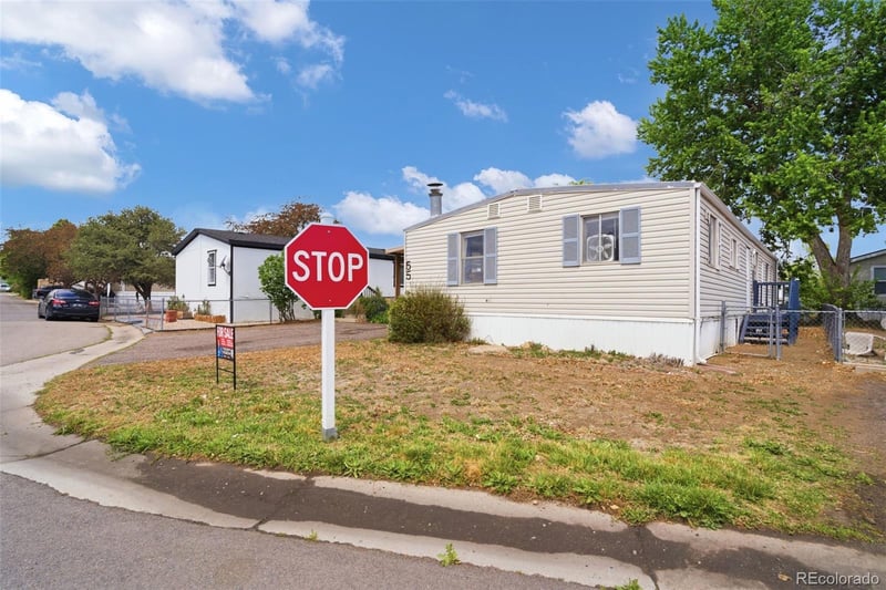 12205 Perry St Lot 55, Broomfield, CO 80020