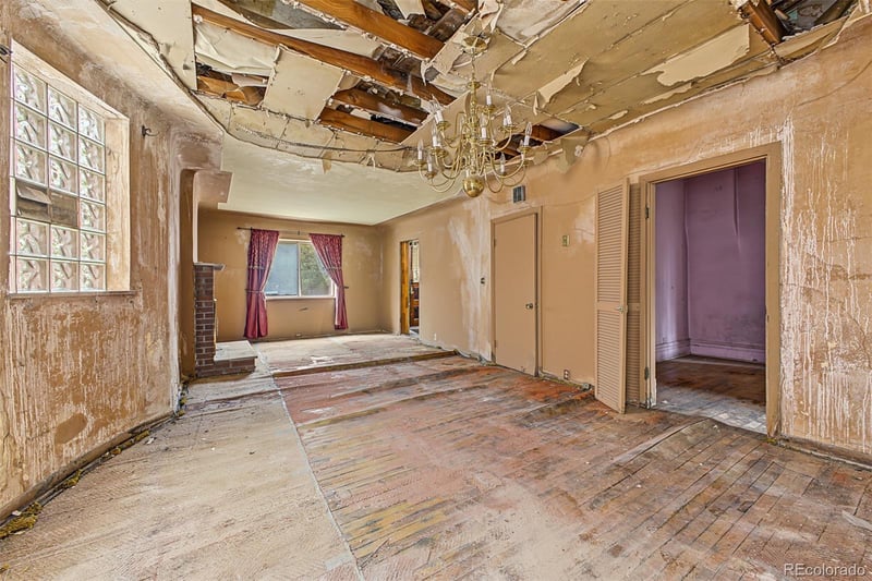 2140 N Franklin St, Denver, CO 80205