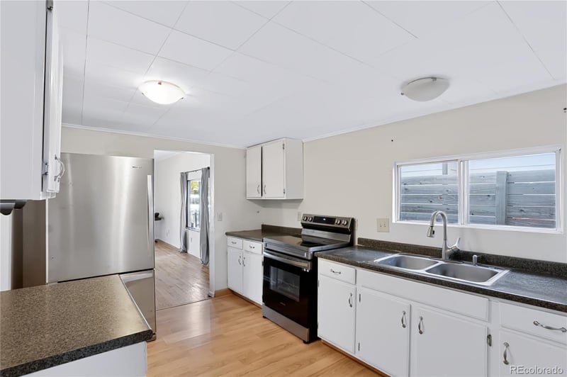 2929 Lincoln, Denver, CO 80113