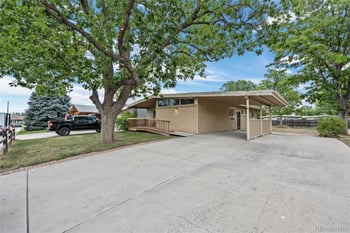 6728 S Birch Way, Centennial, CO 80122