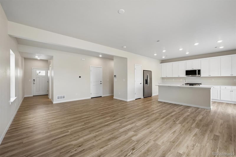 19053 E 93rd Pl, Commerce City, CO 80022