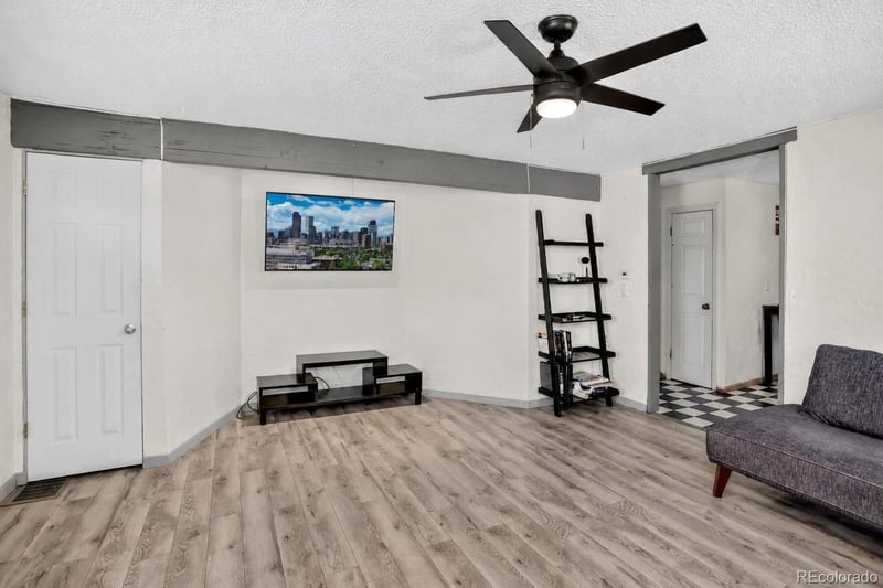 5715 Niagara St, Commerce City, CO 80022