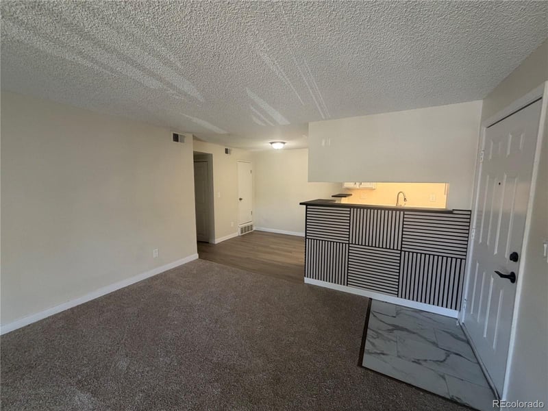 13507 E Asbury Dr #203, Aurora, CO 80014