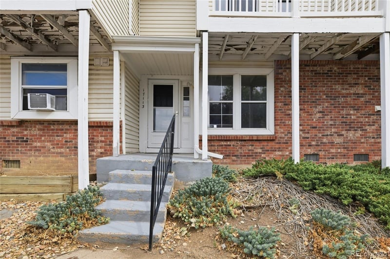 17113 E Ford Dr, Aurora, CO 80017