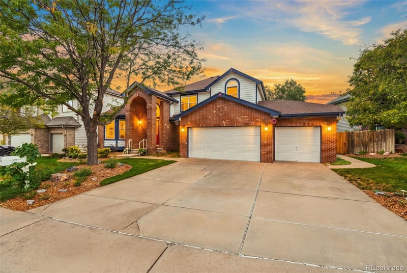 5643 S Ventura Ct, Centennial, CO 80015