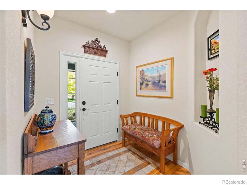 122 Peregrine Ln, Lyons, CO 80540