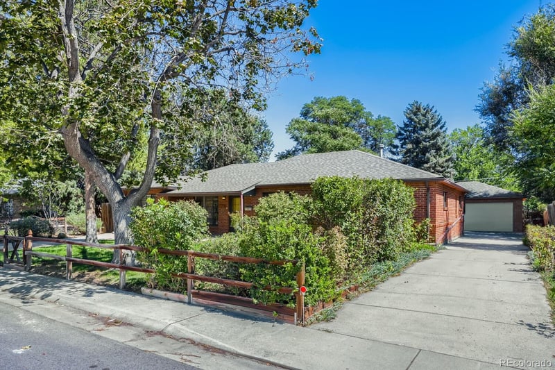 716 Scranton Ct, Aurora, CO 80011