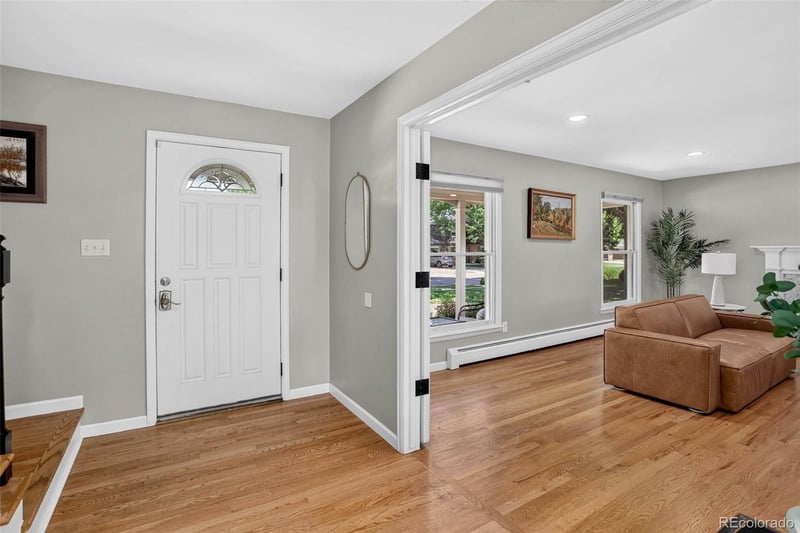 2586 S Eaton Pl, Lakewood, CO 80227