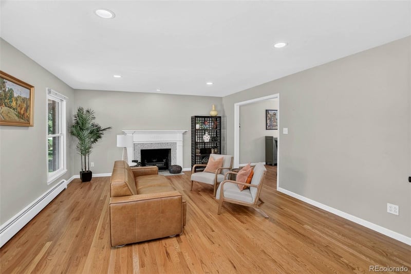 2586 S Eaton Pl, Lakewood, CO 80227