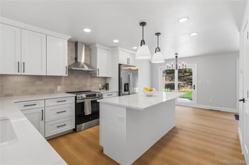 6512 S Steele St, Centennial, CO 80121