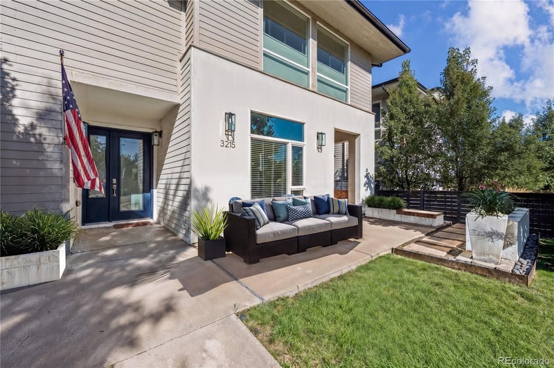 3215 S Dahlia St, Denver, CO 80222