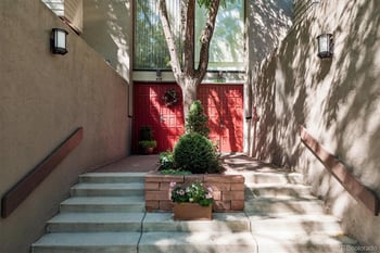475 Columbine St, Denver, CO 80206