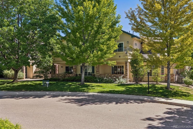 8621 E Dry Creek Rd #311, Centennial, CO 80112