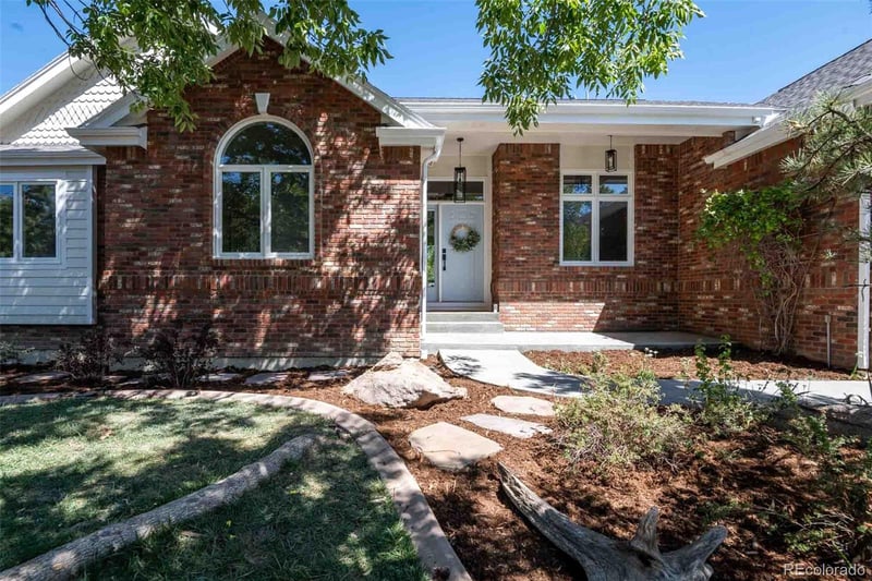 636 Cove Ct, Loveland, CO 80537