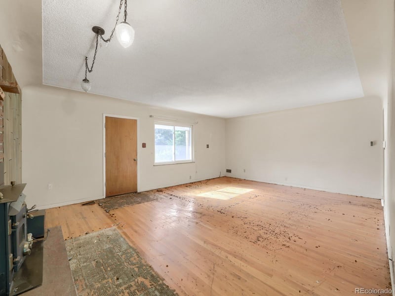 600 Everett St, Denver, CO 80215