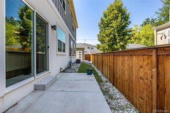 2864 S Delaware St, Englewood, CO 80110