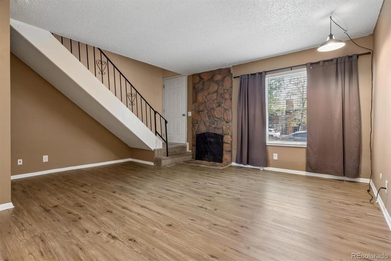 1295 S Dillon Way, Aurora, CO 80012