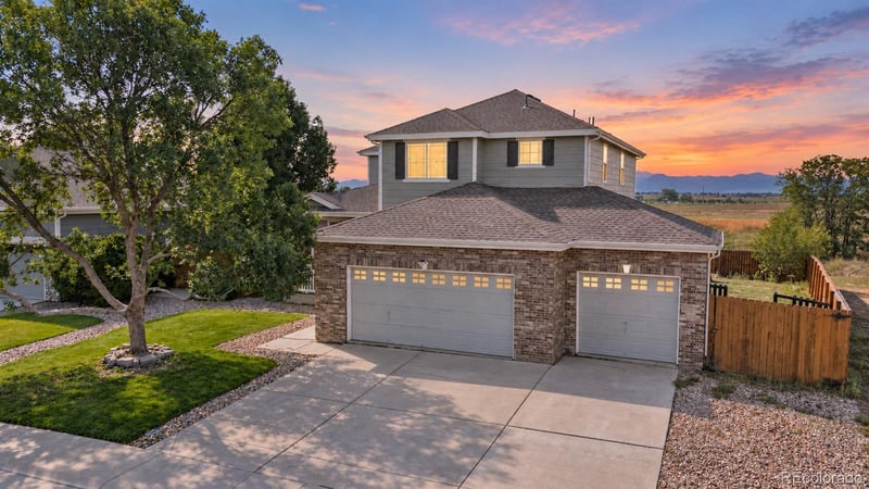 325 Stonehaven Street Cir, Dacono, CO 80514