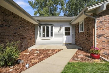 15981 W 56th Pl, Golden, CO 80403