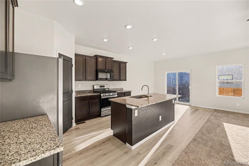 210 N Stewart St, Keenesburg, CO 80643