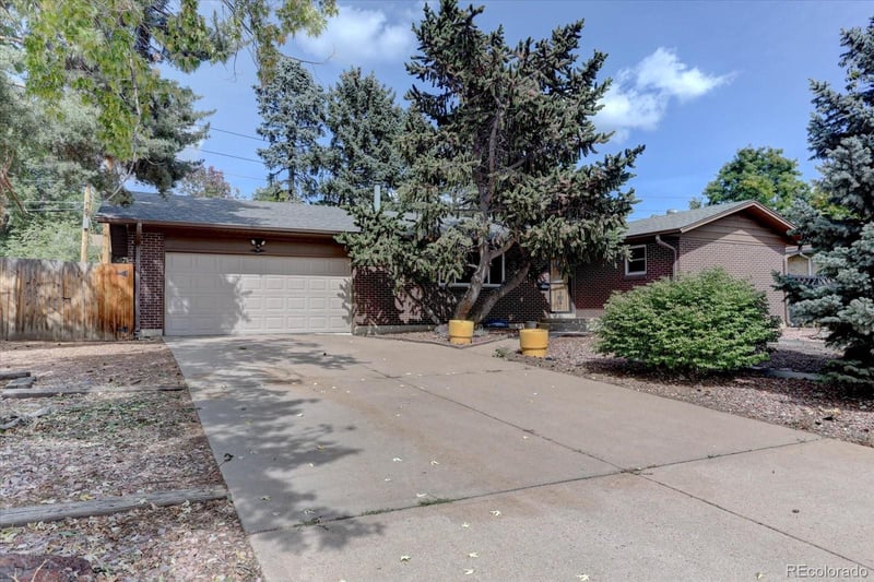 9535 W Kentucky Ave, Lakewood, CO 80226