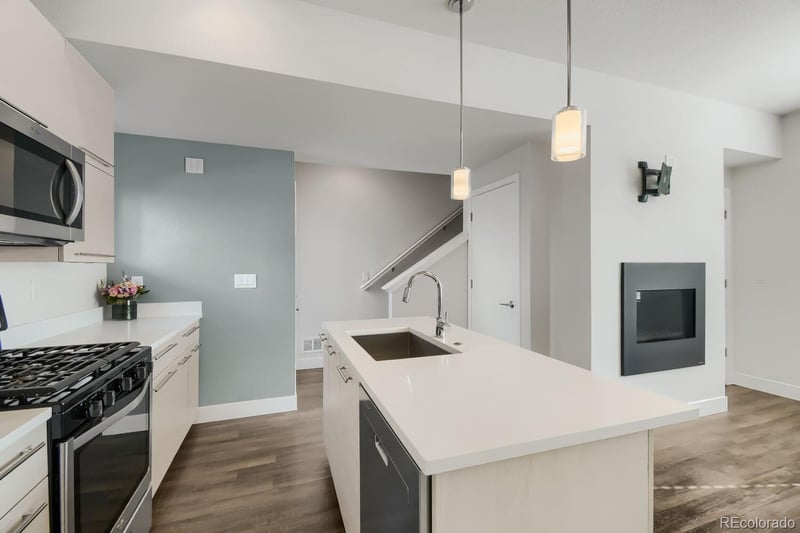 1041 Depew St, Denver, CO 80214