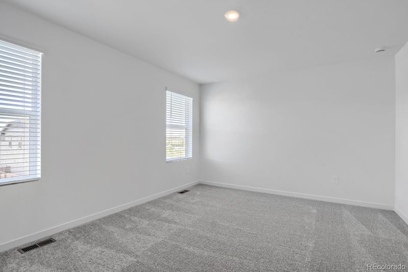 420 Blossom St, Bennett, CO 80102