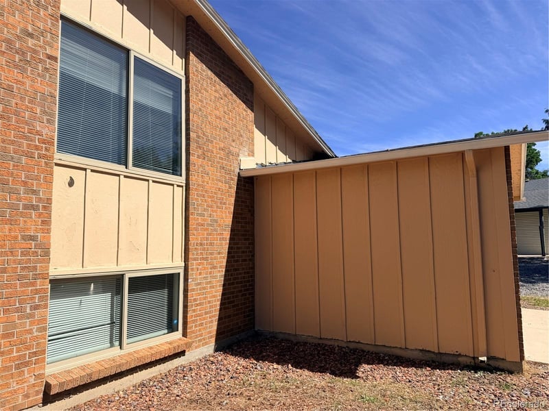 3226 S Nucla St, Aurora, CO 80013