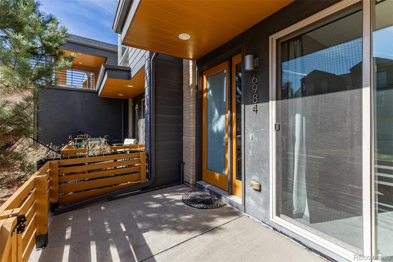 6984 E 1 St Ave, Denver, CO 80230