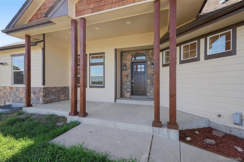 2886 Running Brook Rd, Elizabeth, CO 80107
