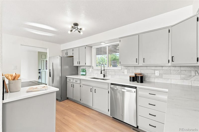 2787 S Meade St, Denver, CO 80236