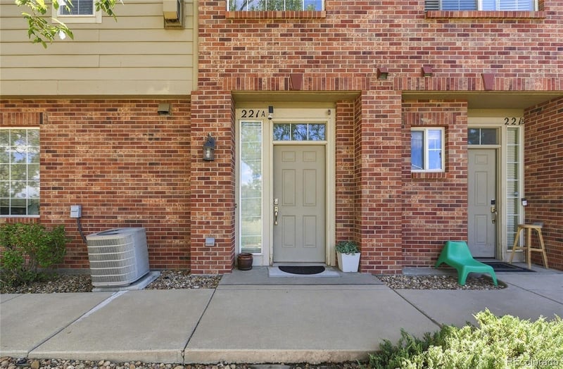 221 Granby Way #A, Aurora, CO 80011
