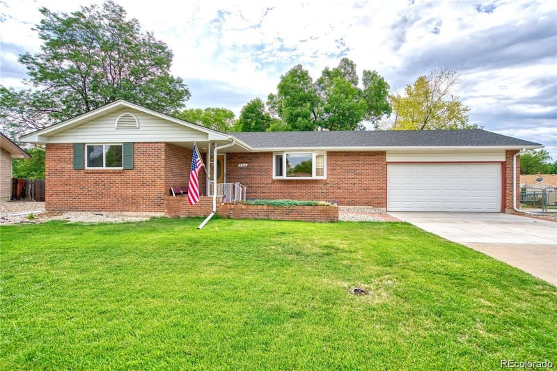 2348 Fountain Dr, Loveland, CO 80538