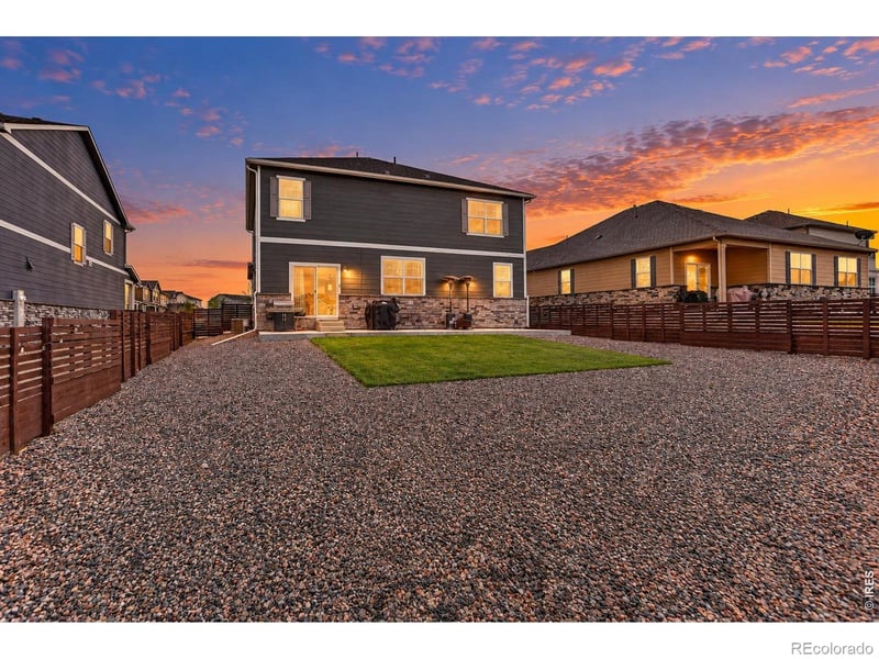 27671 E Byers Ave, Aurora, CO 80018