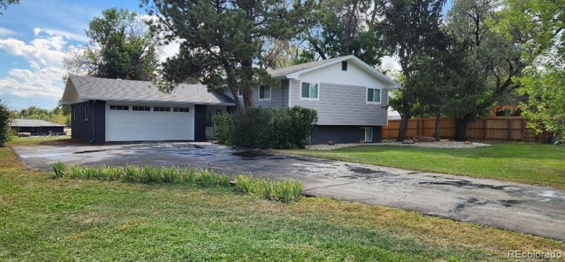 9126 Jotipa Dr, Longmont, CO 80503