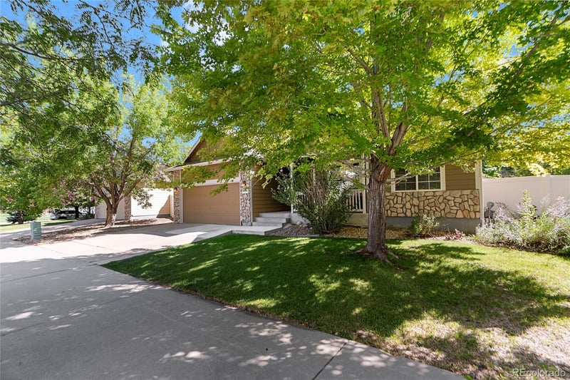 16366 9th St, Mead, CO 80542