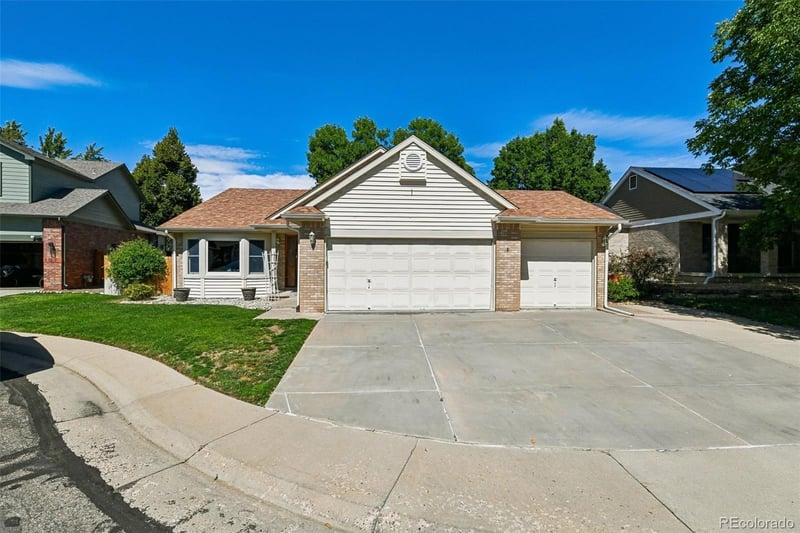 2547 E 124th Pl, Thornton, CO 80241