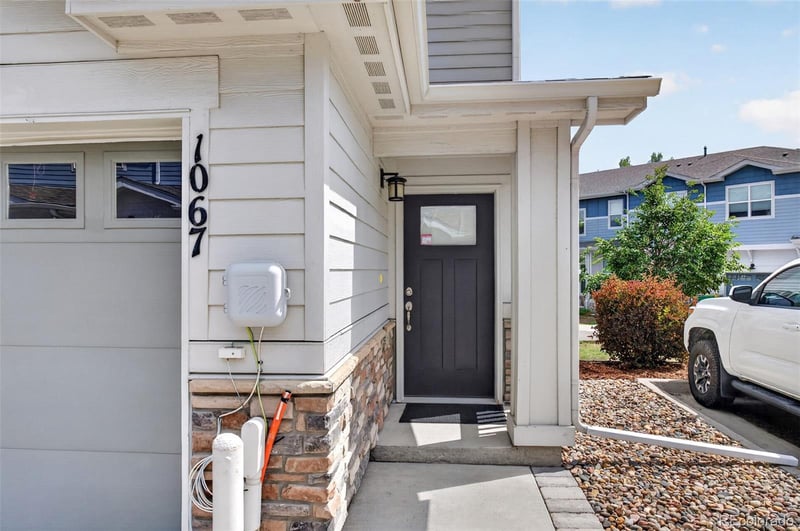 1067 Oak Cir, Denver, CO 80215