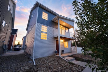 18670 E 53rd Dr, Denver, CO 80249