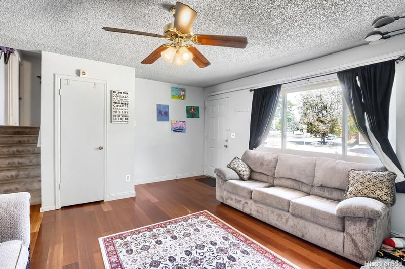 419 S Lima Cir, Aurora, CO 80012