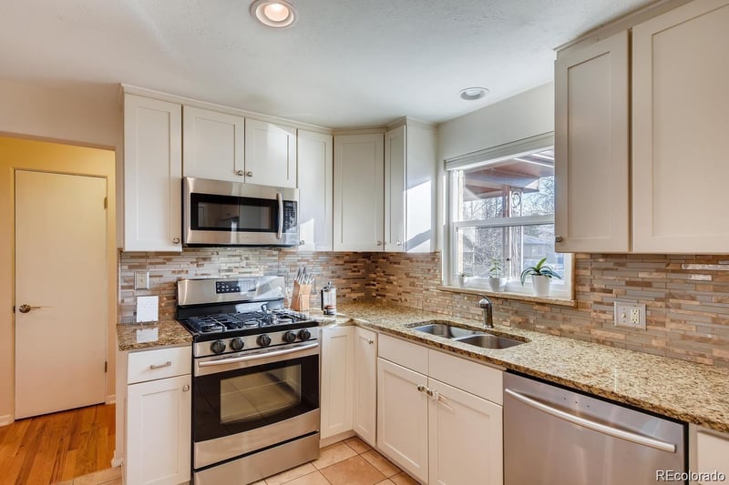 5755 Dudley St, Arvada, CO 80002