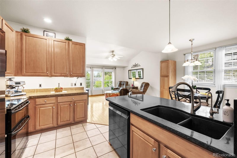 6761 W Yale Ave, Lakewood, CO 80227