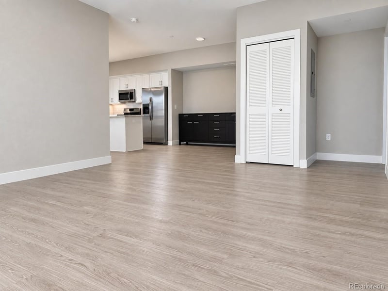 190 S Cherrywood Dr #202, Lafayette, CO 80026