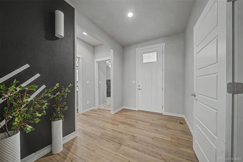 2598 Doe Ridge Way, Johnstown, CO 80534